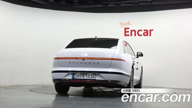 Hyundai Grandeur — Фото автомобиля 4