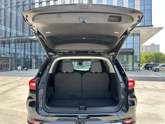 Buick Enclave — Фото автомобиля 28