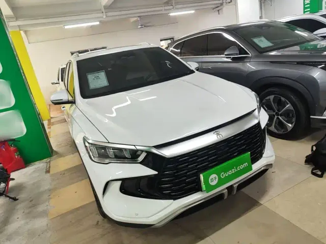 BYD Song Pro — Фото автомобиля 3