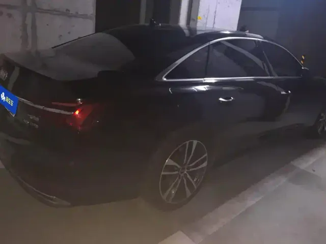 Audi A6L — Фото автомобиля 3