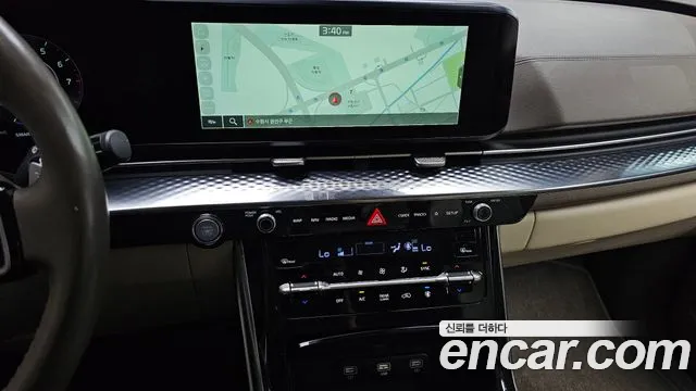 Kia Carnival Generation 4 — Фото автомобиля 19