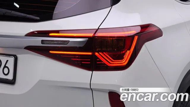 Kia Seltos — Фото автомобиля 23