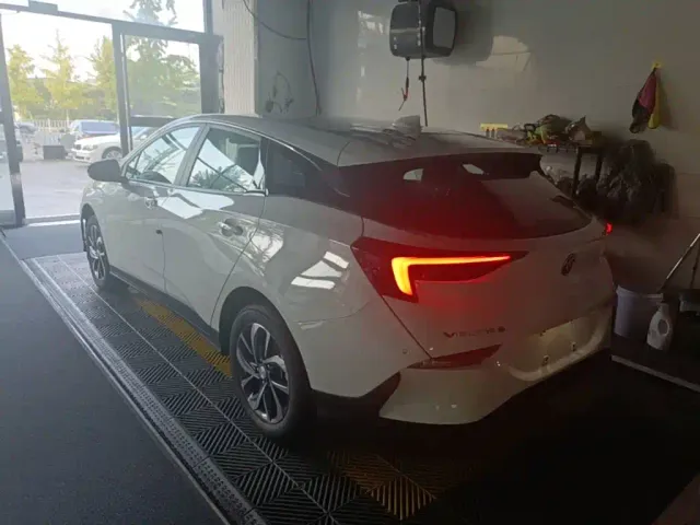 Buick Velite 6 — Фото автомобиля 4