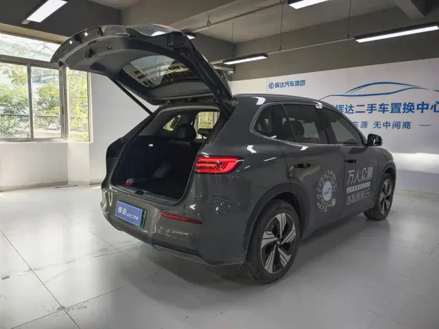 Geely Galaxy E5 — Фото автомобиля 16