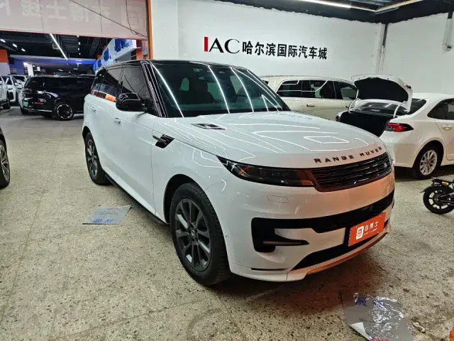 Land Rover Range Rover Sport — Фото автомобиля 2
