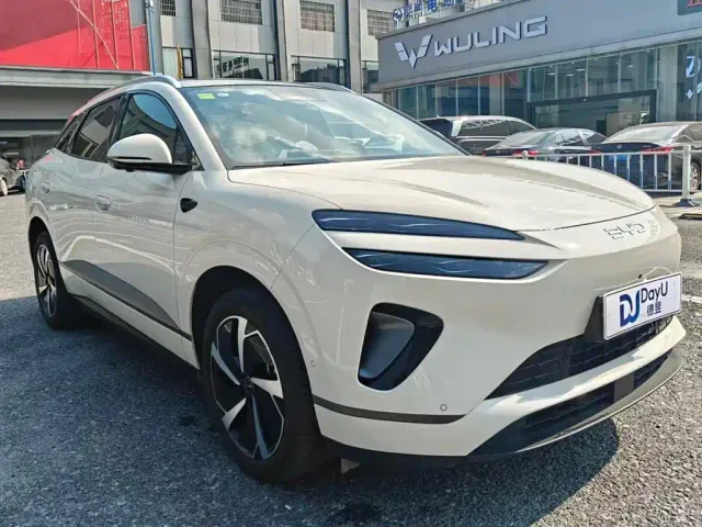 BYD Sealion 06 — Фото автомобиля 3