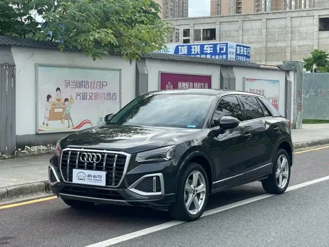 Фотография автомобиля — Audi Q2L