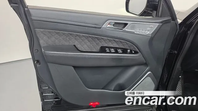 KG_Mobility_Ssangyong Rexton All Rexton Дизель 2.2 4WD — Фото автомобиля 7