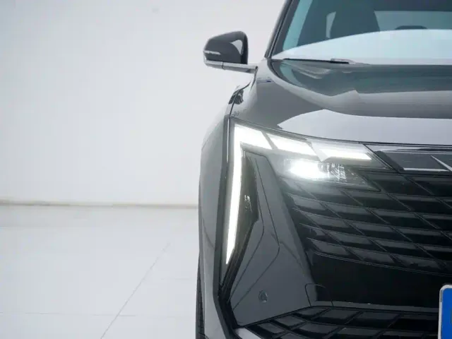 Geely Boyue L — Фото автомобиля 12
