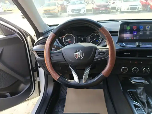 Buick Verano — Фото автомобиля 10