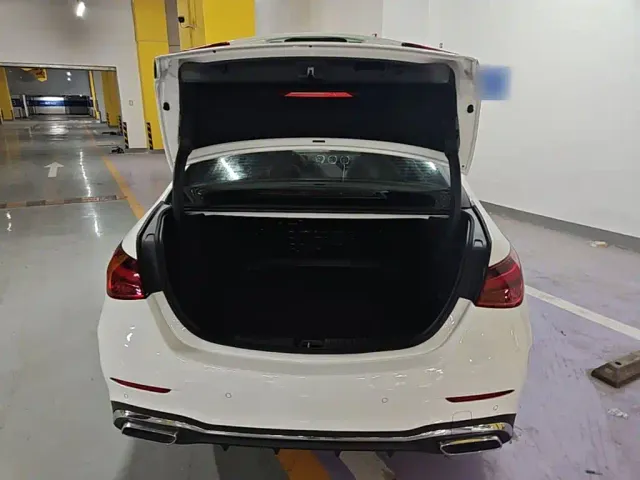 Mercedes-Benz C-Class — Фото автомобиля 18