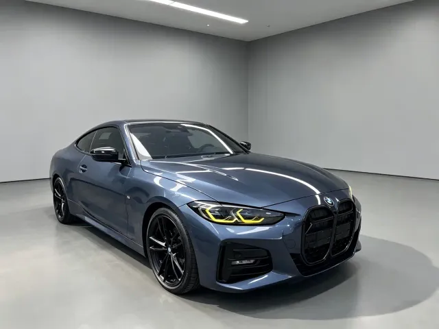 BMW BMW 4 Series 2022 425i M Sport Shadow Night Package — Фото автомобиля 3