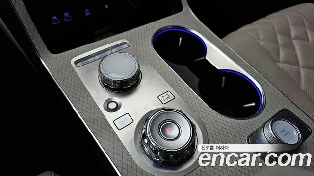 Genesis GV80 2.5T Бензин 2WD — Фото автомобиля 9