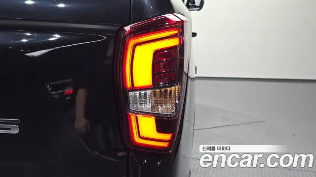 KG_Mobility_Ssangyong Rexton — Фото автомобиля 23