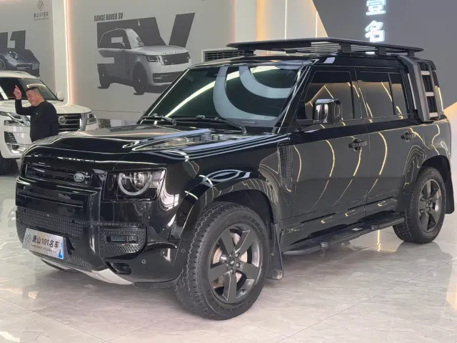 Фотография автомобиля — Land Rover Defender