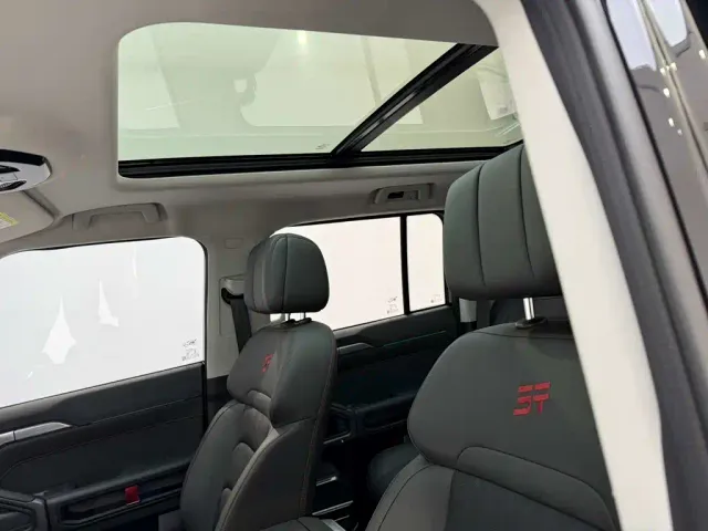 Jetour Jetour Traveler 2023 Model 2.0T 4WD Cross PRO — Фото автомобиля 25