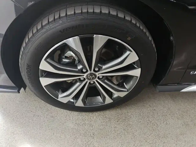 Toyota Granvia — Фото автомобиля 22