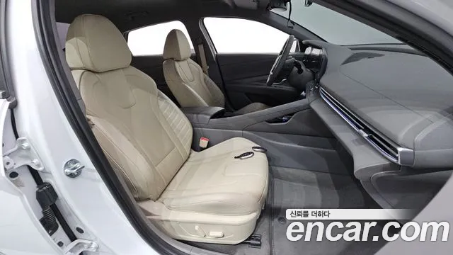 Hyundai Avante — Фото автомобиля 16
