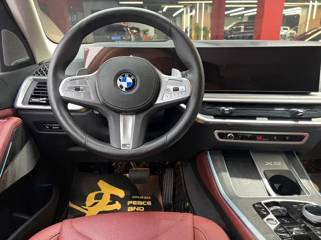 BMW X5 — Фото автомобиля 13