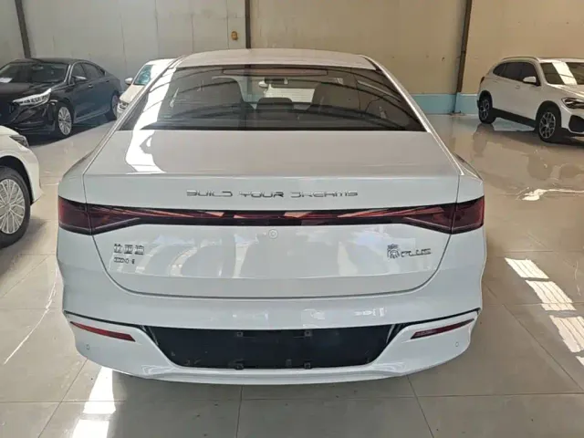 BYD Qin PLUS — Фото автомобиля 5