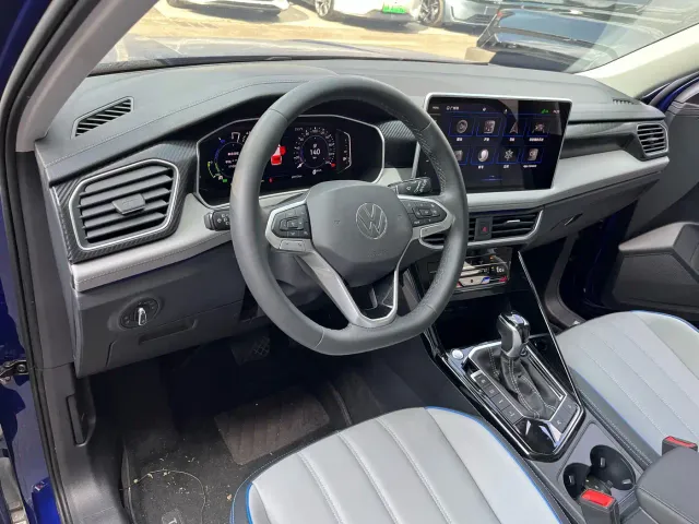 Volkswagen Tayron GTE Plug-in Hybrid — Фото автомобиля 7