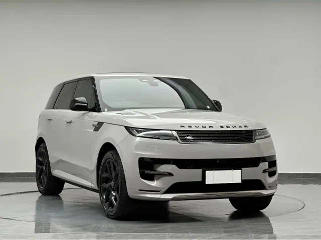 Land Rover Range Rover Sport — Фото автомобиля 3