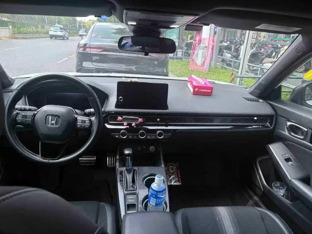 Honda Civic — Фото автомобиля 5