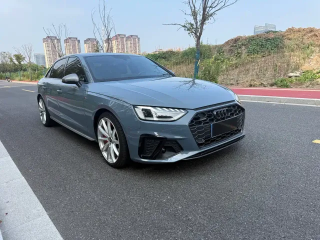 Audi Audi A4L 2022 40 TFSI quattro RS Kit Burning Speed — Фото автомобиля 3