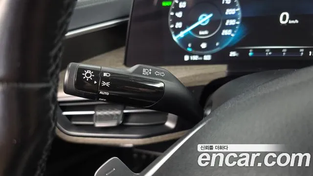 Kia K8 K8 Hybrid — Фото автомобиля 30