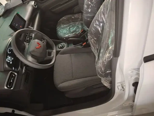 Wuling Hongguang — Фото автомобиля 14