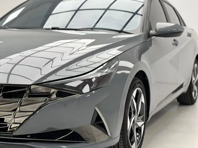 Hyundai Elantra — Фото автомобиля 19