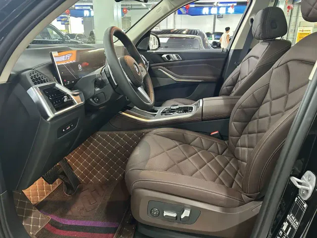 BMW X5 — Фото автомобиля 12