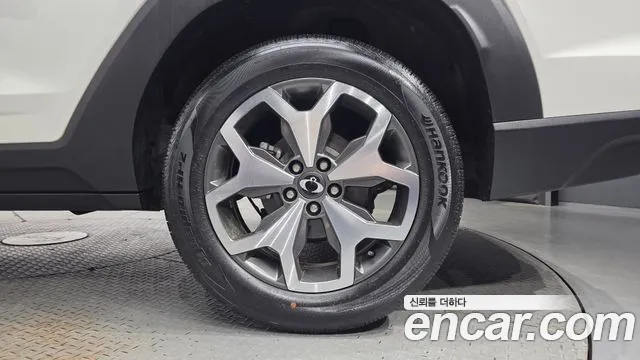 KG_Mobility_Ssangyong Torres Torres Бензин 1.5 2WD — Фото автомобиля 21