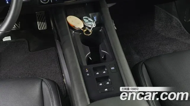 Hyundai Ioniq 6 — Фото автомобиля 26