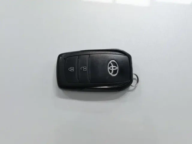 Toyota bZ3 — Фото автомобиля 19