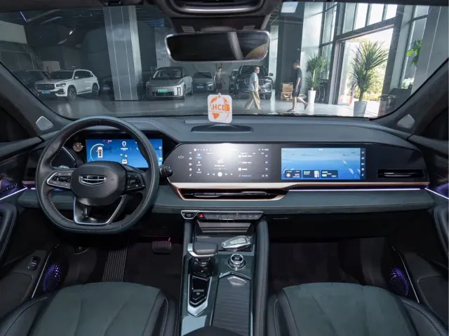 Geely Xingyue L — Фото автомобиля 17