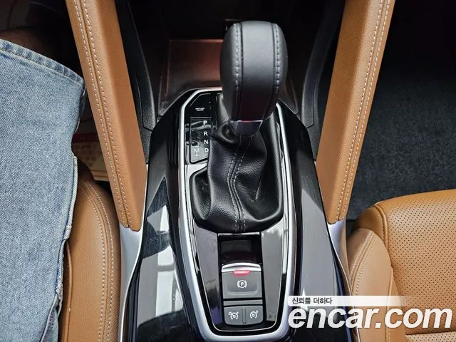 Renault-KoreaSamsung QM6 Новый QM6 2.0 LPe RE Signature 2WD — Фото автомобиля 9