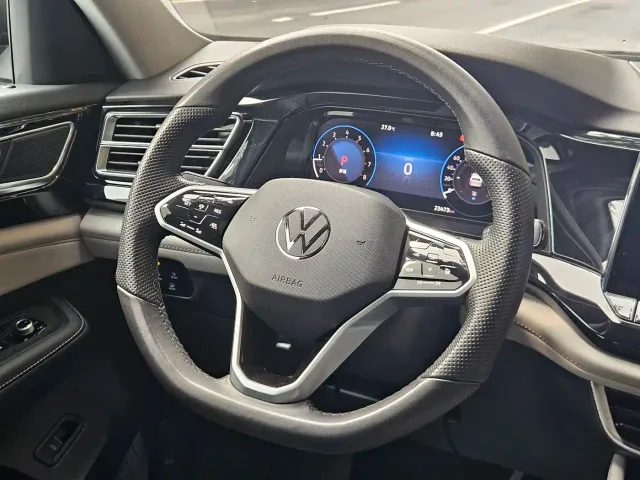Volkswagen Teramont — Фото автомобиля 11