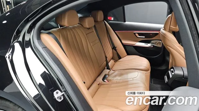 Mercedes-Benz E-Class E-класс W214 — Фото автомобиля 9
