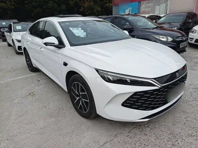 BYD Qin L — Фото автомобиля 3