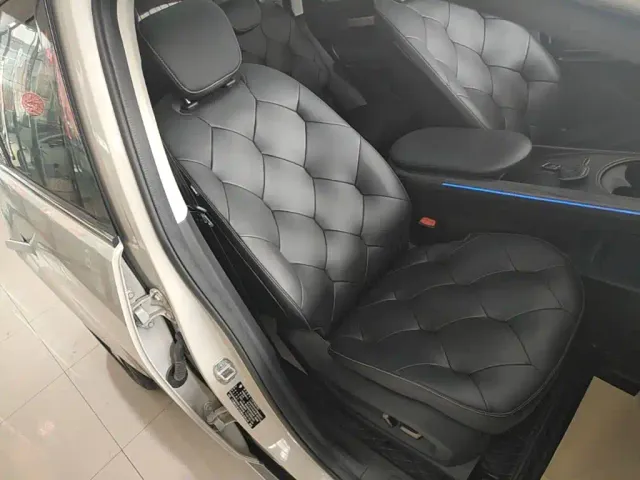Baojun Cloud — Фото автомобиля 24