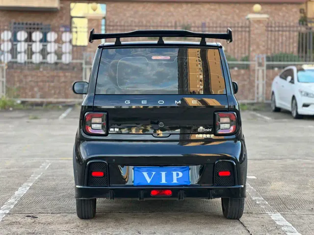 Geely Panda — Фото автомобиля 9