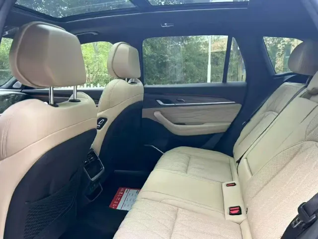 Geely Xingyue L — Фото автомобиля 5