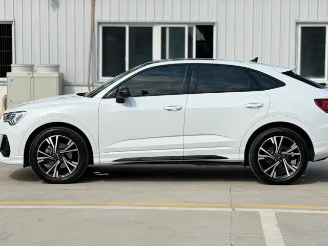 Audi Q3 Sportback — Фото автомобиля 4