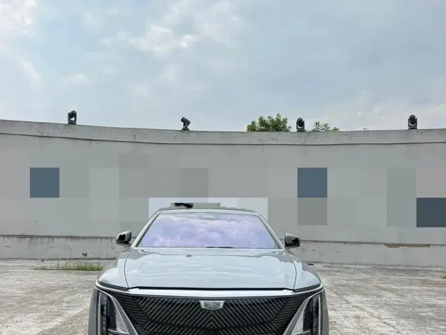 Cadillac Lyriq — Фото автомобиля 4