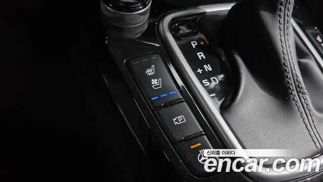 Kia Seltos — Фото автомобиля 27
