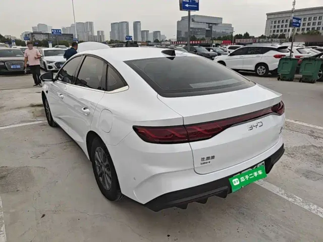 BYD Qin L — Фото автомобиля 4