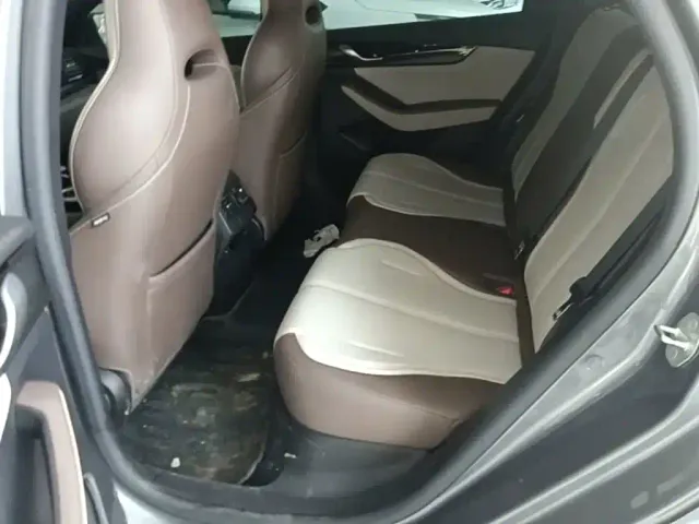 BYD Qin PLUS — Фото автомобиля 16