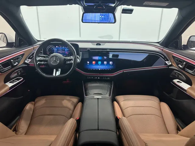 Mercedes-Benz E-Class — Фото автомобиля 13