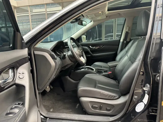 Nissan X-Trail — Фото автомобиля 10